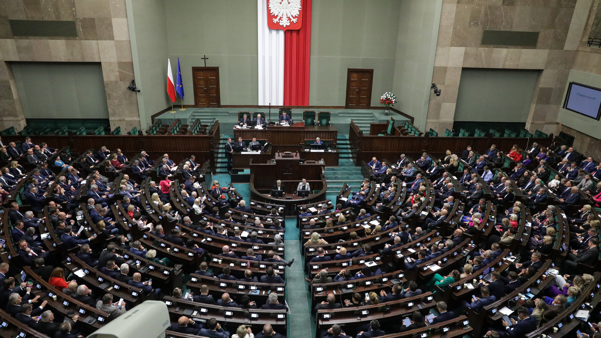 Czym jest immunitet poselski? Jak działa?